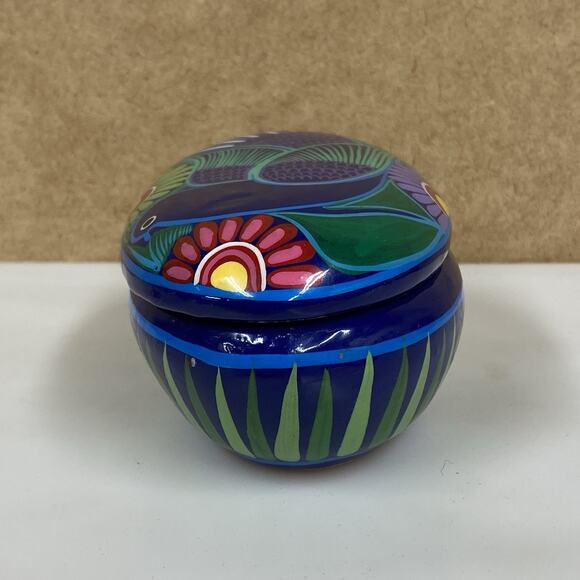 Mexican Folk Art Pottery Oval Trinket Box Hand Painted Blue Bird Flowers - Picture 5 of 10